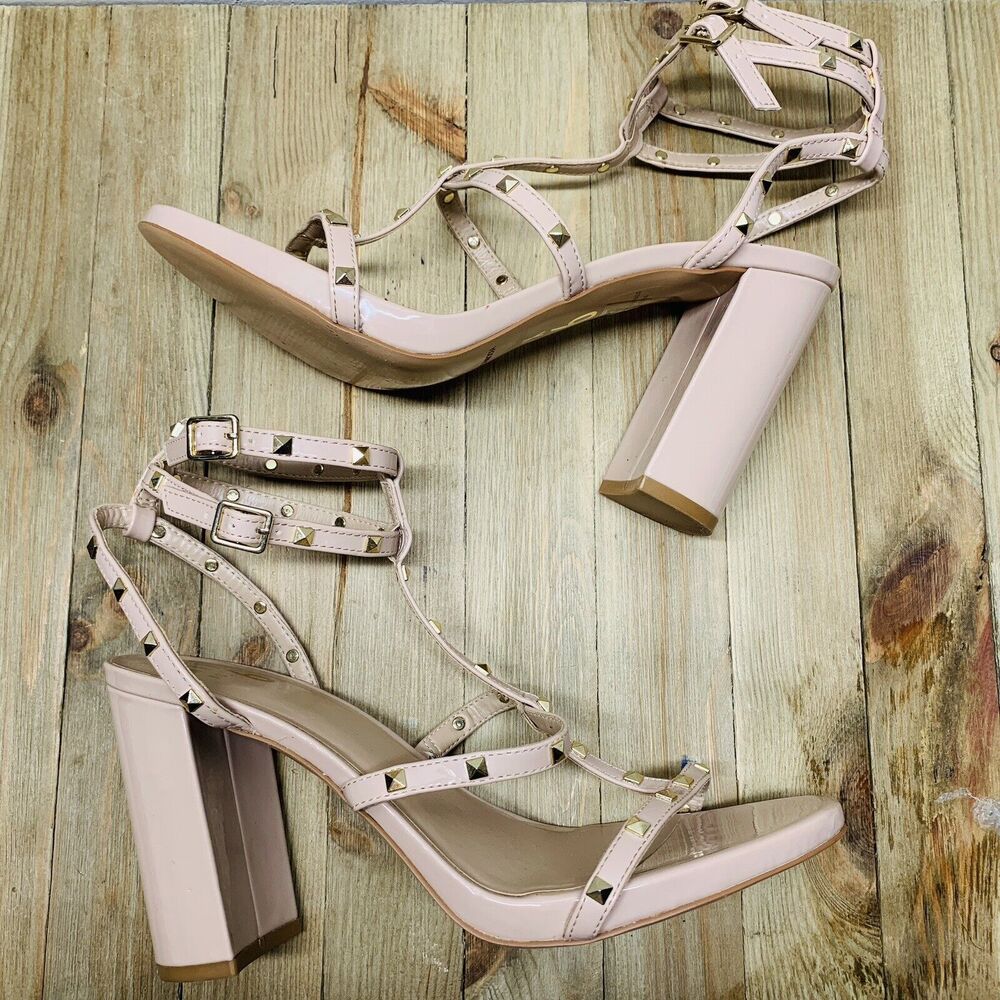 DSW MIX NO. 6® Kamari Studded Tan Gold Chunky Heel Cage Sandal in Size 10 US